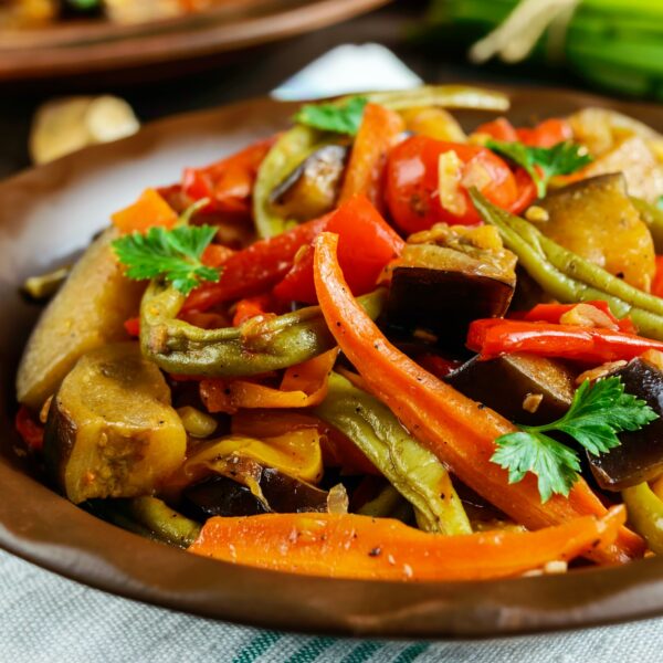 Vegetable stew (salad)